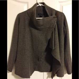 Tahari women's sweater